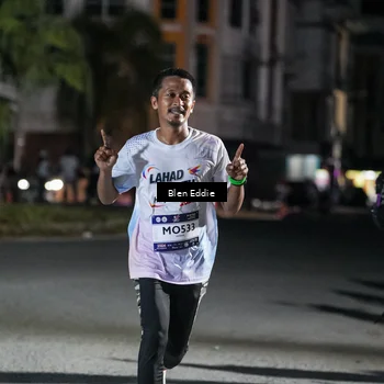 Runner Photo 7743167