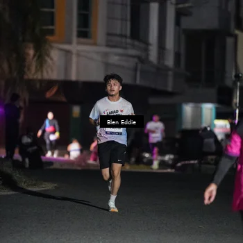 Runner Photo 7743169