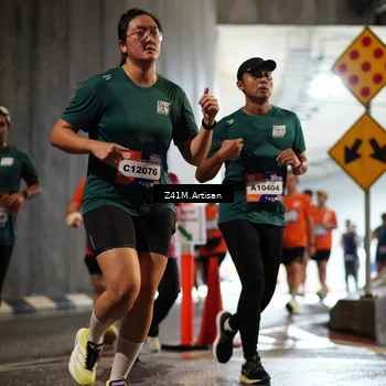 Runner Photo 7743171