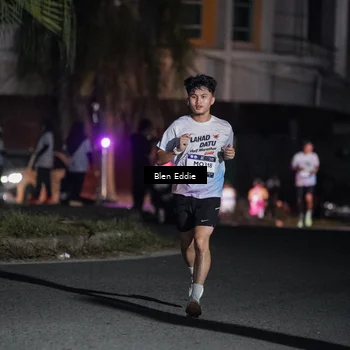 Runner Photo 7743188