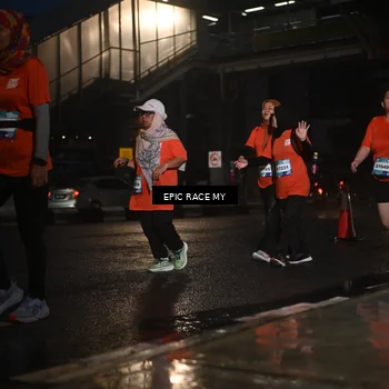 Runner Photo 7743190