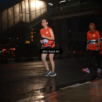 Runner Photo 7743196