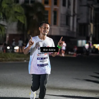 Runner Photo 7743231