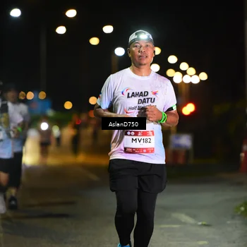 Runner Photo 7743251