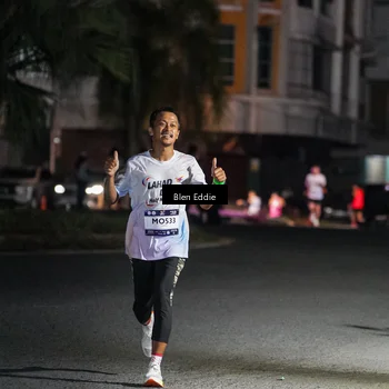 Runner Photo 7743255
