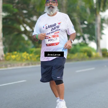 Runner Photo 7743256