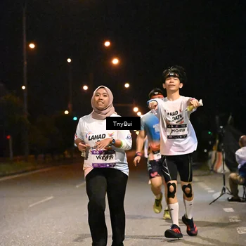 Runner Photo 7743264