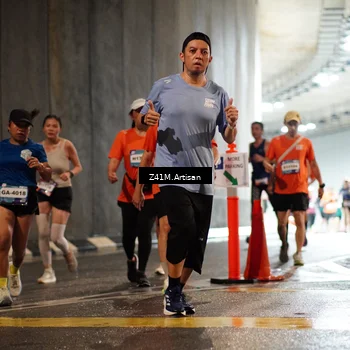 Runner Photo 7743284