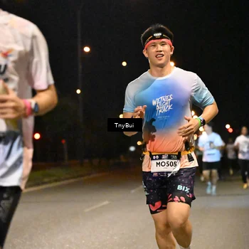 Runner Photo 7743314