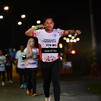 Runner Photo 7743348