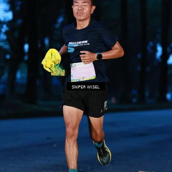 Runner Photo 7743352