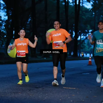 Runner Photo 7743367