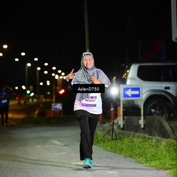 Runner Photo 7743368