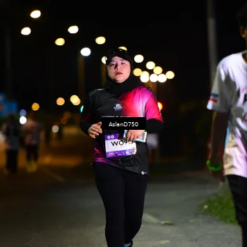 Runner Photo 7743369