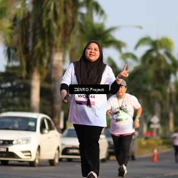 Runner Photo 7743370