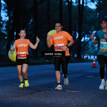 Runner Photo 7743376