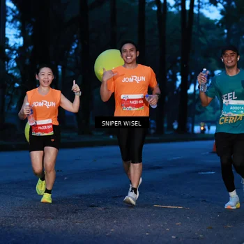 Runner Photo 7743383