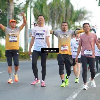 Runner Photo 7743396