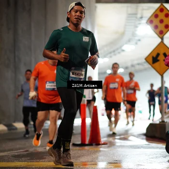 Runner Photo 7743403