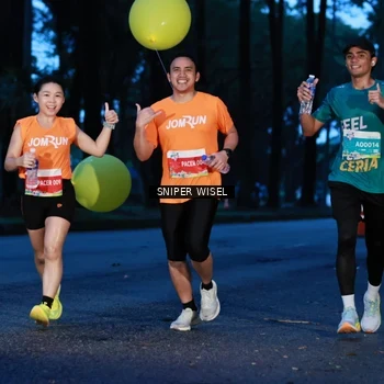 Runner Photo 7743406