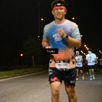 Runner Photo 7743417