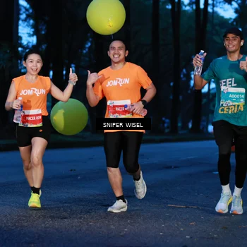 Runner Photo 7743418