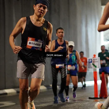 Runner Photo 7743438