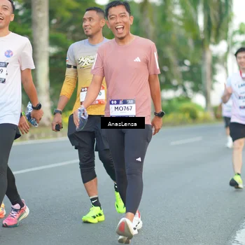 Runner Photo 7743480