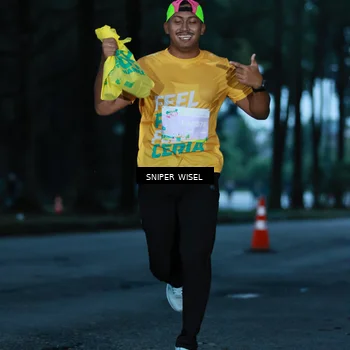Runner Photo 7743483