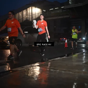 Runner Photo 7743509