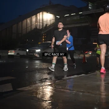 Runner Photo 7743518