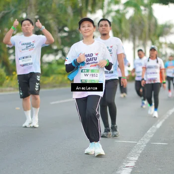 Runner Photo 7743524