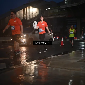 Runner Photo 7743526