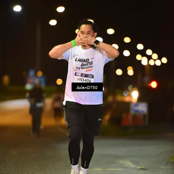 Runner Photo 7743535
