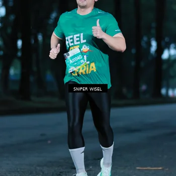 Runner Photo 7743577