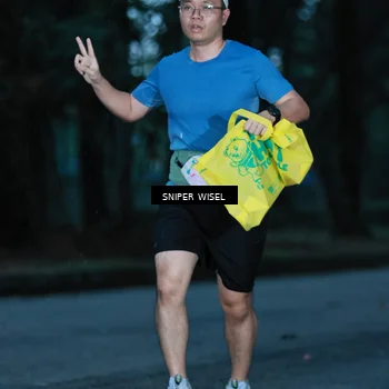 Runner Photo 7743578