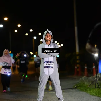 Runner Photo 7743579