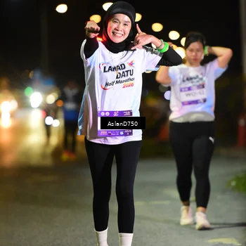 Runner Photo 7743582