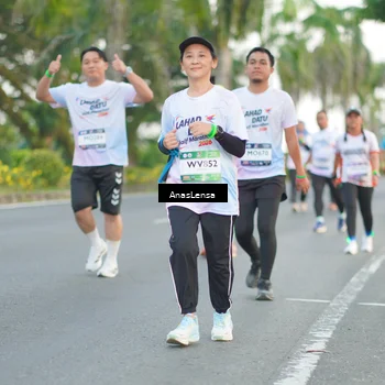 Runner Photo 7743586