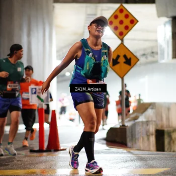 Runner Photo 7743608