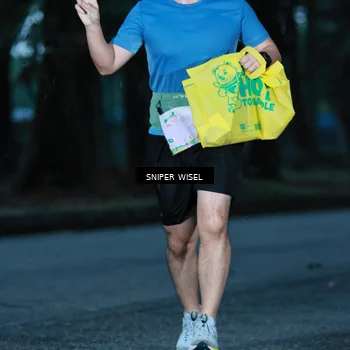 Runner Photo 7743628