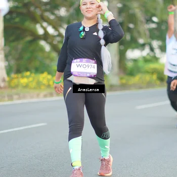 Runner Photo 7743640