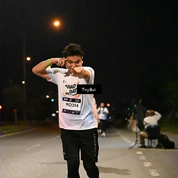 Runner Photo 7743651