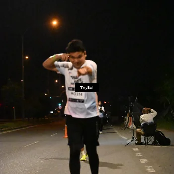 Runner Photo 7743673