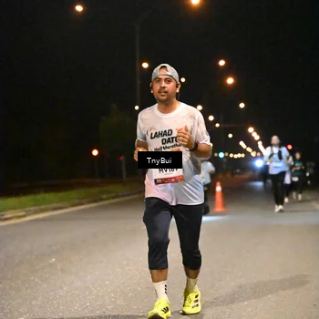 Runner Photo 7743677