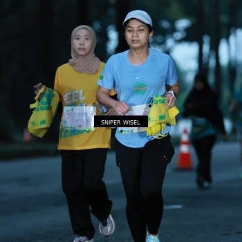 Runner Photo 7743678