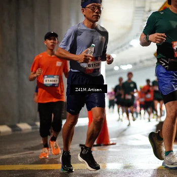 Runner Photo 7743679