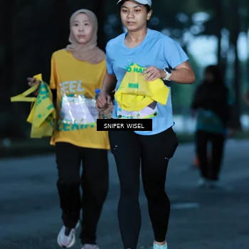 Runner Photo 7743683