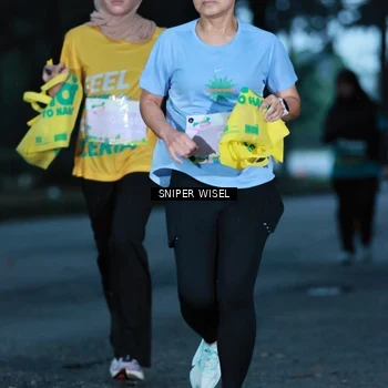 Runner Photo 7743691