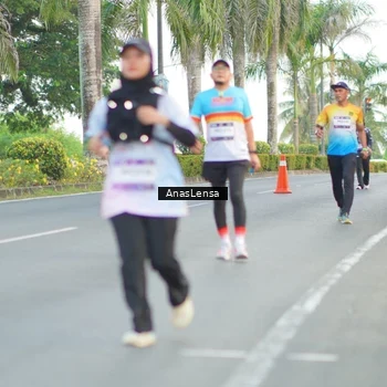 Runner Photo 7743703